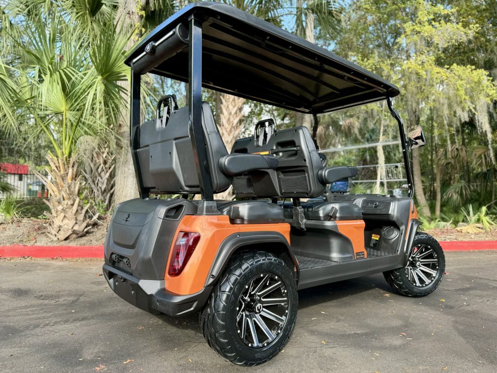 2024 Custom D5 Ranger LITHIUM Limited Edition Golf Cart! Fully Loaded